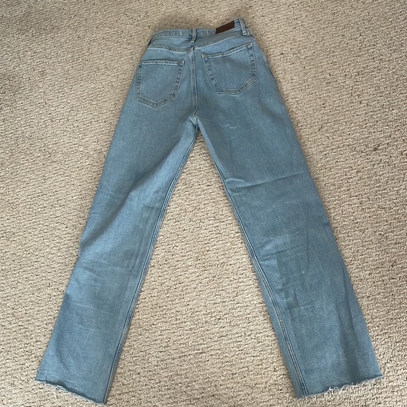hollister ultra high rise dad jean - Picture 2 of 2
